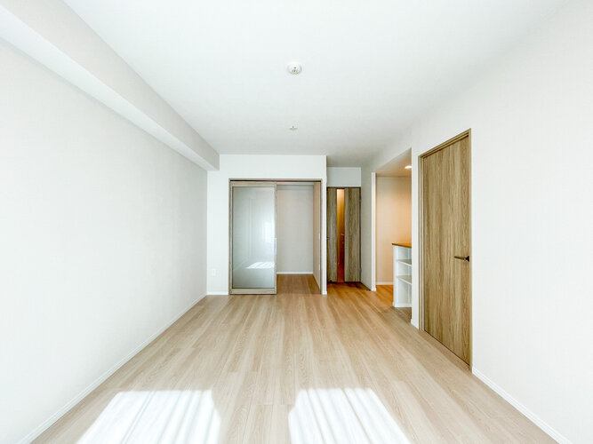 ゆったりくつろげる上質なリビングダイニングは、あなたの暮らしにより価値のある時間を演出してくれます。 ゆったりくつろげる上質なリビングダイニングは、あなたの暮らしにより価値のある時間を演出してくれます。