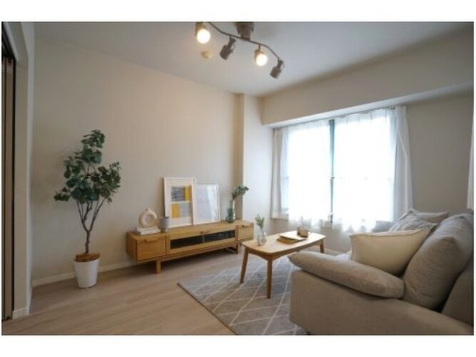 快適に過ごす条件は一人ひとり違います。居住していく中であなただけのお家に創り上げる楽しみもあります。 快適に過ごす条件は一人ひとり違います。居住していく中であなただけのお家に創り上げる楽しみもあります。