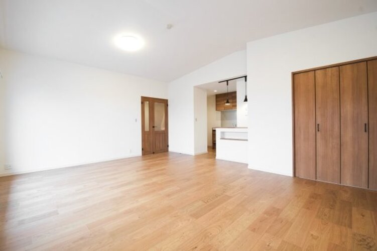 【居間・リビング】ライオンズマンション茅ヶ崎中央公園 【居間・リビング】ライオンズマンション茅ヶ崎中央公園