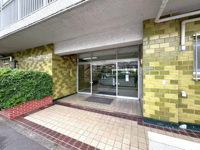 エントランス エントランス