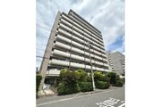 武蔵野線・埼京線「武蔵浦和駅」より徒歩12分。