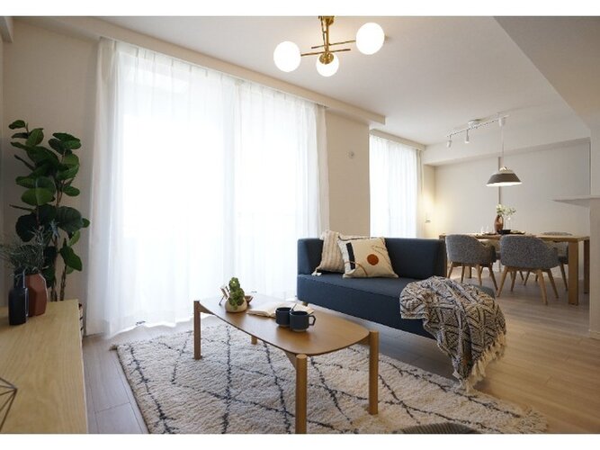 インテリックスが掲げる「きもちまで測るリノベーション」。快適で穏やかな寛ぎの場所を提供いたします。 インテリックスが掲げる「きもちまで測るリノベーション」。快適で穏やかな寛ぎの場所を提供いたします。