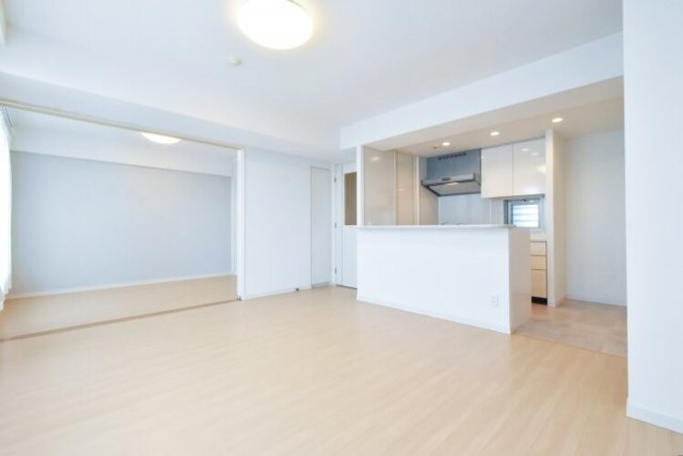 【居間・リビング】グランエルズ横浜インフィニティ 【居間・リビング】グランエルズ横浜インフィニティ