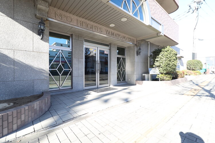 エントランス エントランス