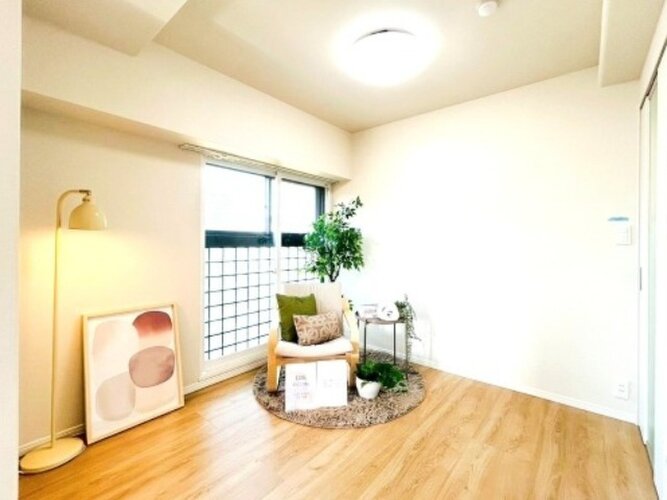 爽やかな風がそよぐ光に溢れた空間。清々しい気持ちになるお部屋です。