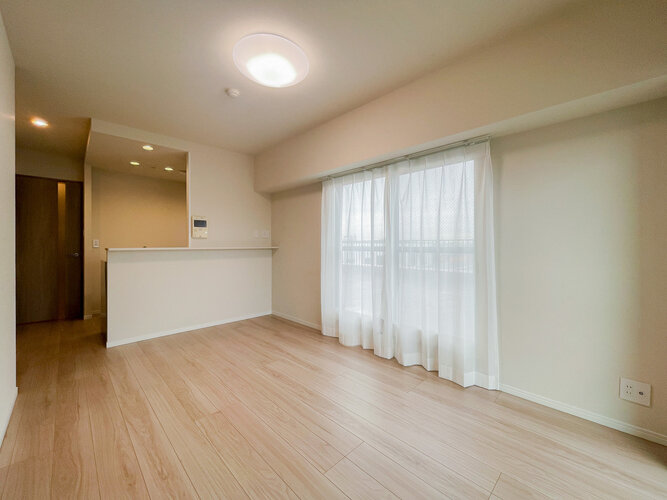 ゆったりくつろげる上質なリビングダイニングは、あなたの暮らしにより価値のある時間を演出してくれます。 ゆったりくつろげる上質なリビングダイニングは、あなたの暮らしにより価値のある時間を演出してくれます。