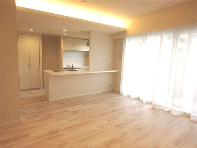 LDK 約15.4帖DK部分床暖房あり LDK 約15.4帖DK部分床暖房あり