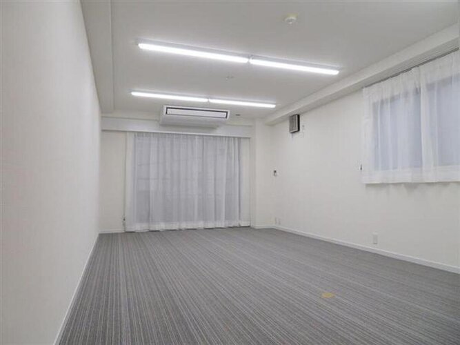 形が綺麗でレイアウトしやすいフロアです。 形が綺麗でレイアウトしやすいフロアです。