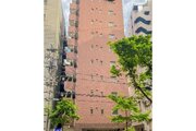 駅まで徒歩5分。都市生活の利便性と充実感を得られる立地に佇んでいます。 駅まで徒歩5分。都市生活の利便性と充実感を得られる立地に佇んでいます。