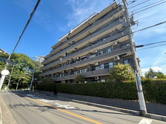 ＪＲ京浜東北線・武蔵野線「南浦和」駅徒歩9分・宇都宮線・湘南新宿ライン「浦和」駅徒歩14分