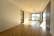京浜急行線「井土ヶ谷駅」徒歩8分。ペット飼育(犬猫)2匹まで可 京浜急行線「井土ヶ谷駅」徒歩8分。ペット飼育(犬猫)2匹まで可