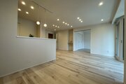 ゆったりくつろげる上質なリビングダイニングは、あなたの暮らしにより価値のある時間を演出してくれます。