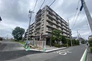 ＪＲ武蔵野線「東川口」駅より徒歩6分。都市機能の利便性を感じられる立地に建つマンションです。
