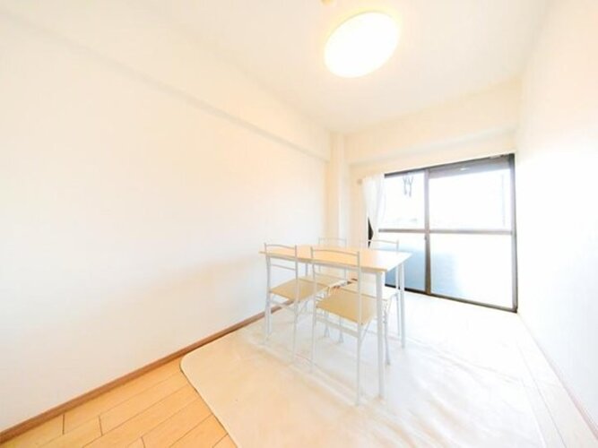 リビング以外の居室 リビング以外の居室