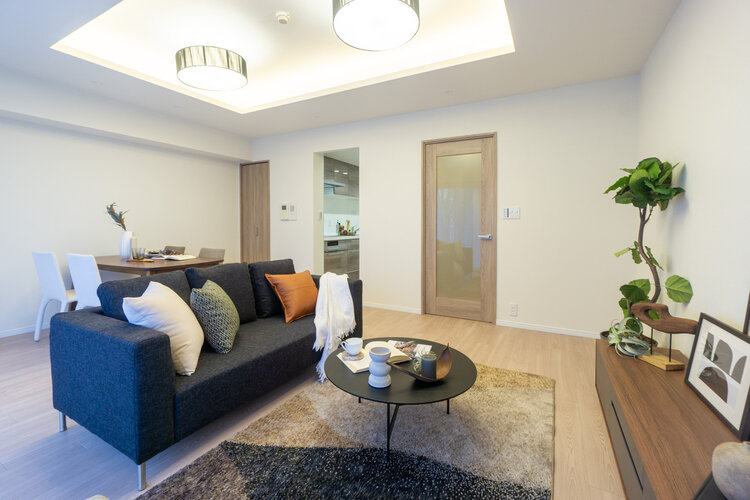 ゆったりくつろげる上質なリビングダイニングは、あなたの暮らしにより価値のある時間を演出してくれます。 ゆったりくつろげる上質なリビングダイニングは、あなたの暮らしにより価値のある時間を演出してくれます。