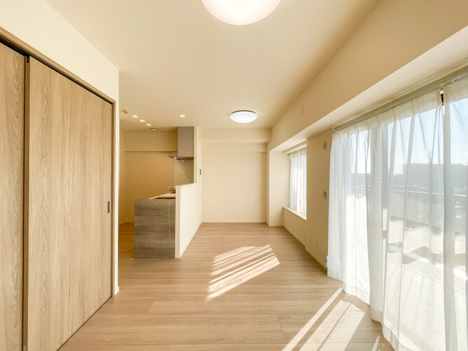 インテリックスが掲げる「きもちまで測るリノベーション」。快適で穏やかな寛ぎの場所を提供いたします。 インテリックスが掲げる「きもちまで測るリノベーション」。快適で穏やかな寛ぎの場所を提供いたします。