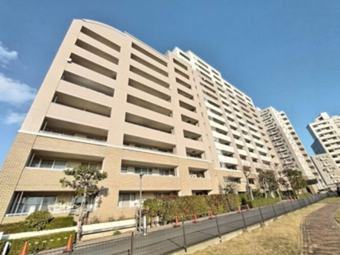 サンコートマホロバ参番館 サンコートマホロバ参番館