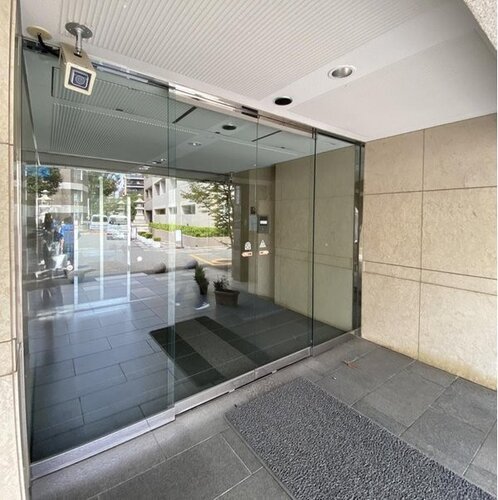 エントランス エントランス