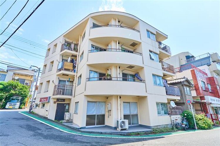 戸越駅徒歩7分の活気ある街並みも魅力的! 戸越駅徒歩7分の活気ある街並みも魅力的!