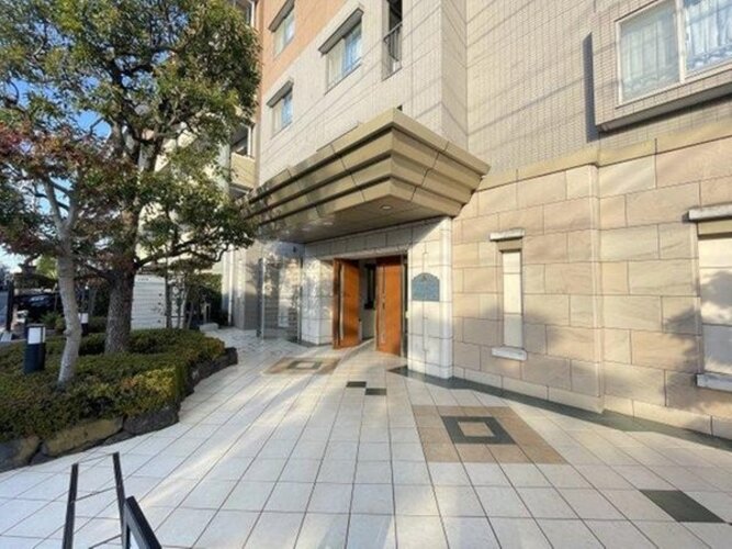 エントランス エントランス