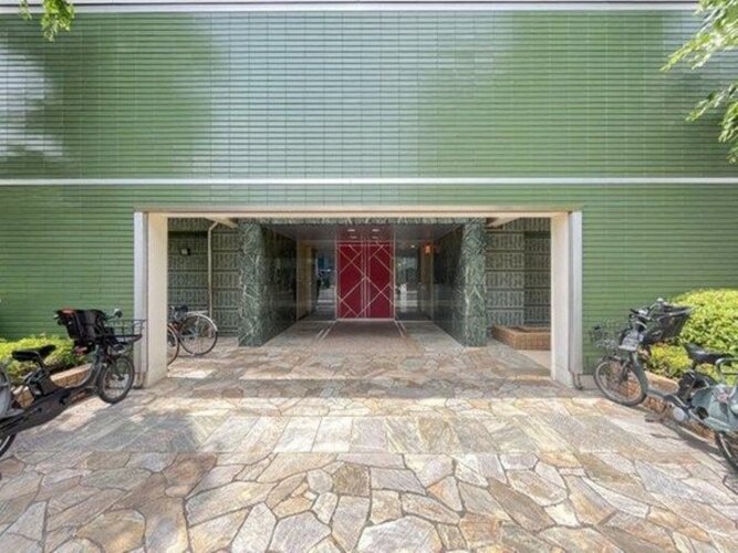 エントランス エントランス