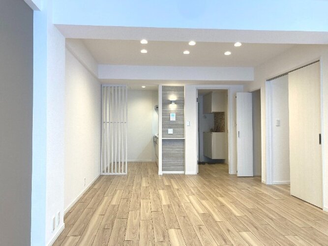 爽やかな風がそよぐ光に溢れた空間。清々しい気持ちになるお部屋です。