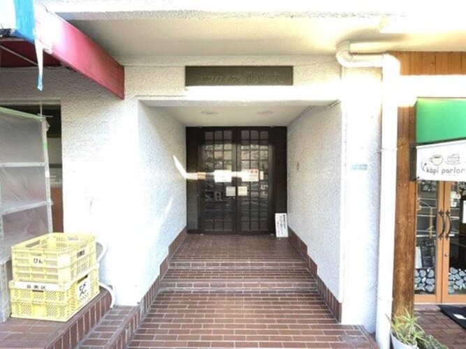 エントランス エントランス