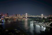 眺望(夜) 眺望(夜)