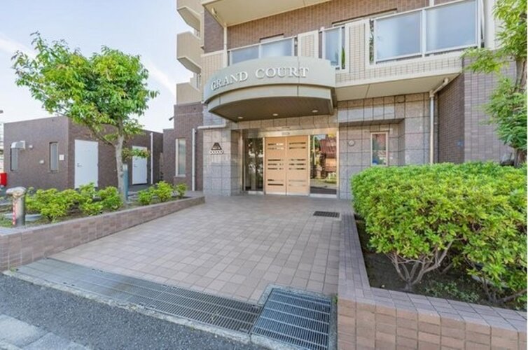 エントランス エントランス