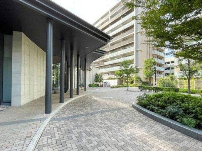 エントランス エントランス