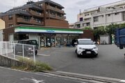 コンビニ コンビニ
