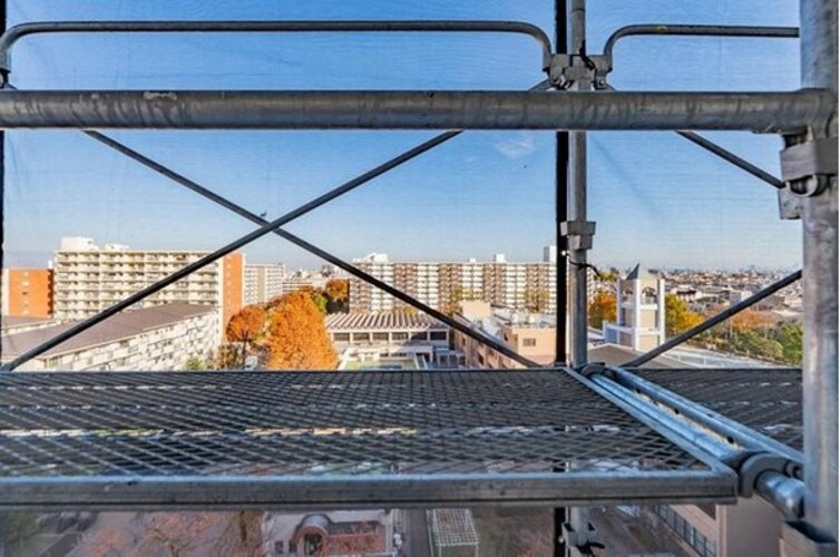 バルコニー バルコニー