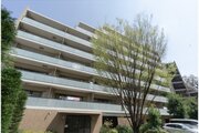 総戸数305戸の大規模マンション!ペット飼育相談♪共用部分も驚くほどに充実! 総戸数305戸の大規模マンション!ペット飼育相談♪共用部分も驚くほどに充実!