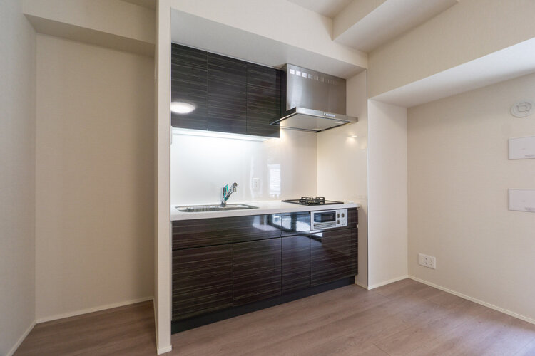 暮らしの中で輝き続けるキッチン。日々の調理を快適にサポート。あなたの暮らしに寄り添うキッチンです。