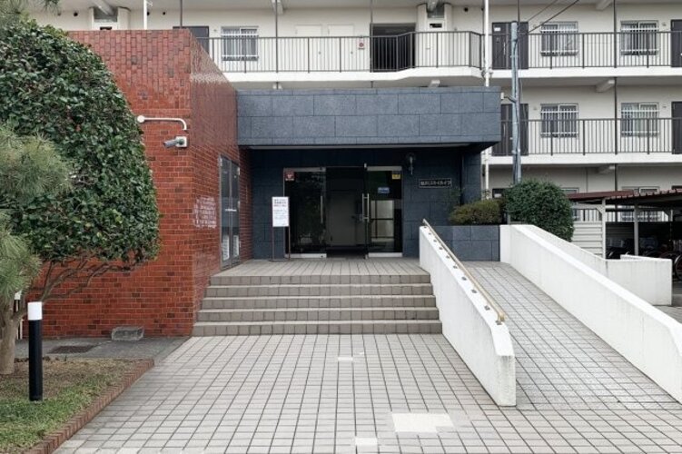 【エントランス】仙川スカイハイツA棟 【エントランス】仙川スカイハイツA棟