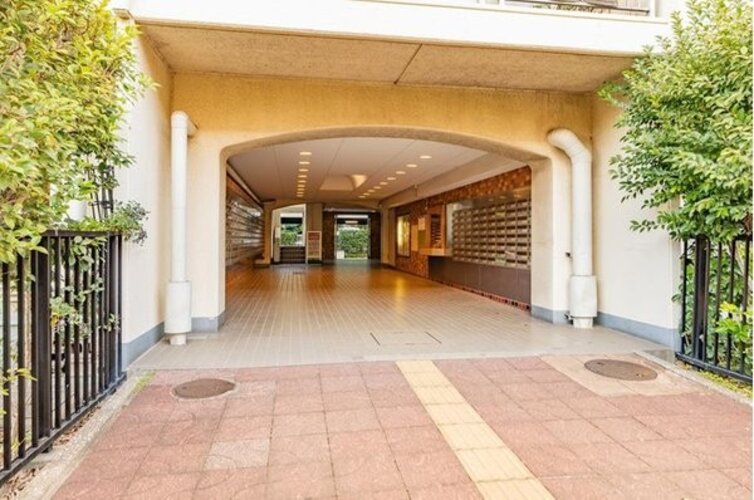 エントランス エントランス