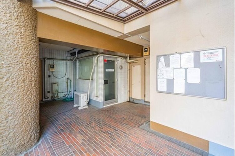 エントランス エントランス