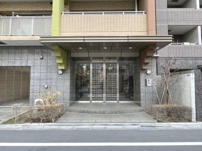 エントランス エントランス