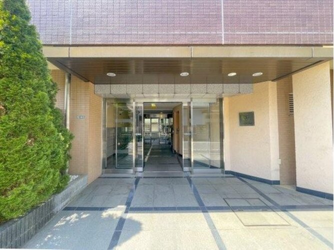 エントランス エントランス