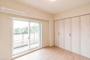 リビング以外の居室 リビング以外の居室