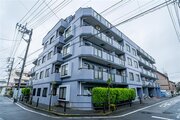 駅前充実の東武伊勢崎線「西新井」駅より徒歩12分。公園も徒歩圏内にあり、落ち着いた住宅街です。 駅前充実の東武伊勢崎線「西新井」駅より徒歩12分。公園も徒歩圏内にあり、落ち着いた住宅街です。