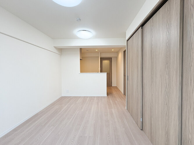 一人ひとりの理想の住まい。実現して頂くためにシンプルなデザインの空間に仕上げました。