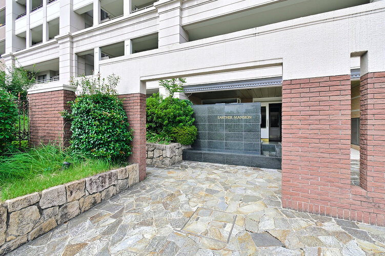 マンション入り口 マンション入り口