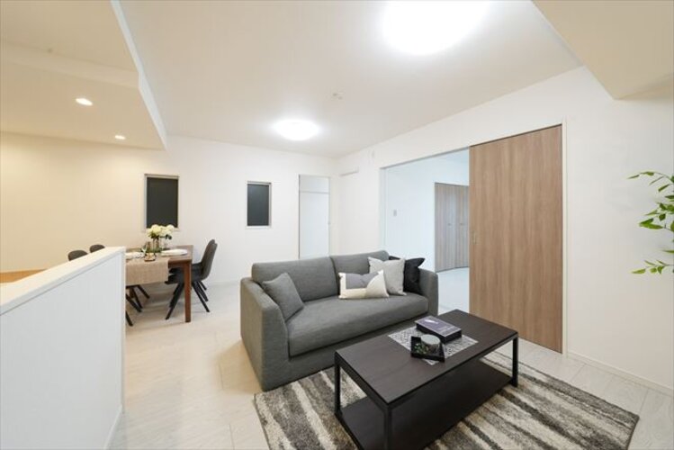 室内の家具類は売買対象に含まれません。 室内の家具類は売買対象に含まれません。