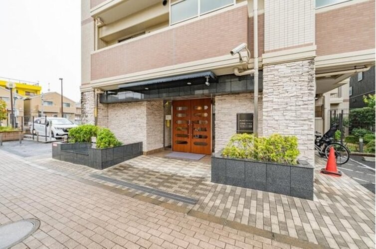 エントランス エントランス