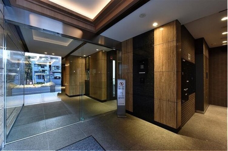 エントランス エントランス