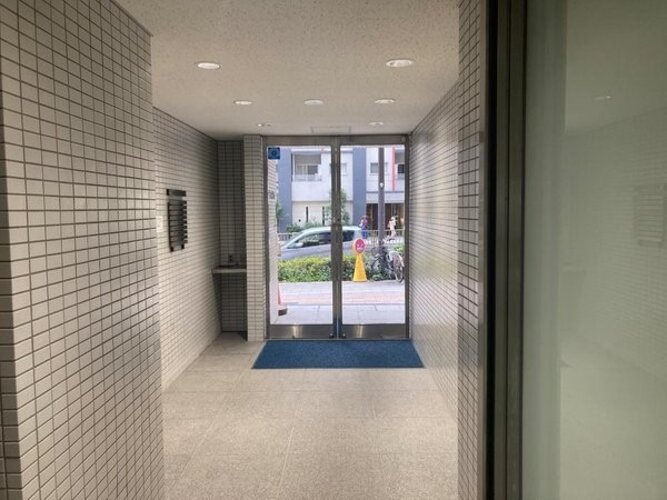 エントランス エントランス
