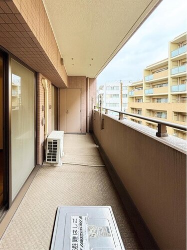 バルコニー バルコニー