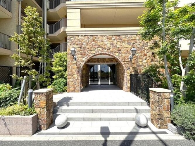 エントランス エントランス