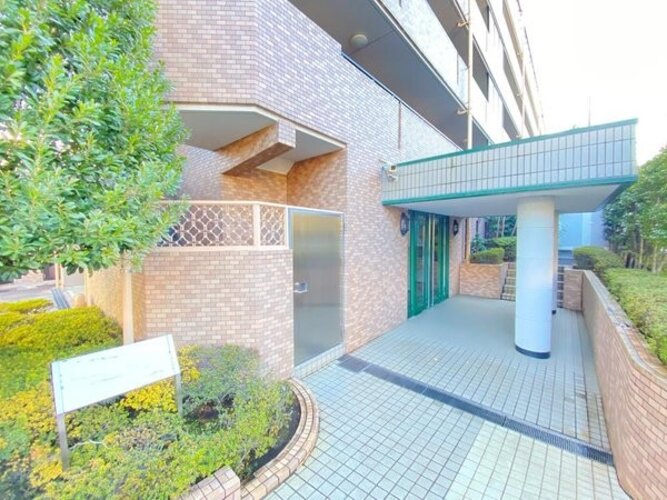 エントランス エントランス